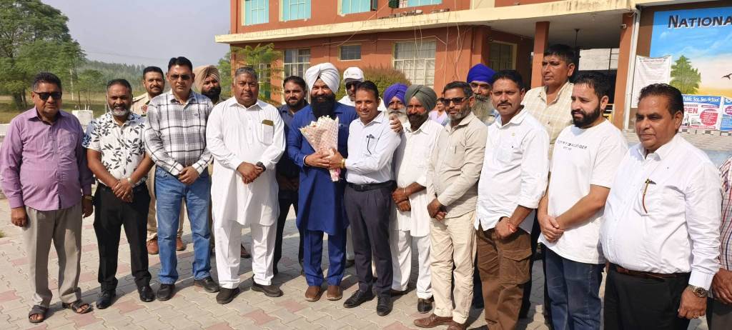Chairman of Punjab State Scheduled Castes Commission visited various places in Garhshankar